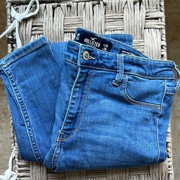 Hollister | High-Rise Jean Leggings Distressed | Advanced Stretch |Size W29 L28 - Picture 3 of 8
